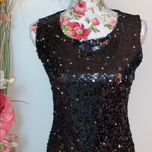 Elegant black sequined dress 🌹 - Picture 2 of 6